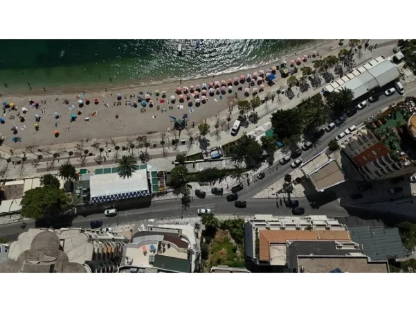 Sarande, shitet truall ne bregdet , 200 m² 380.000 € 