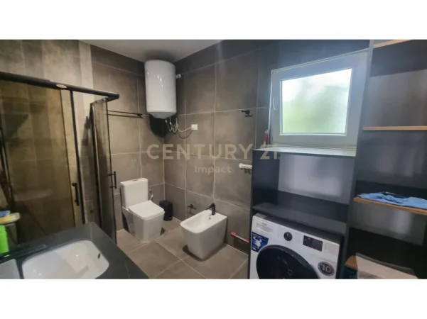 Tirane, shitet shtepi 1+1 Kati 0, 110 m² 175.000 € (don bosko)