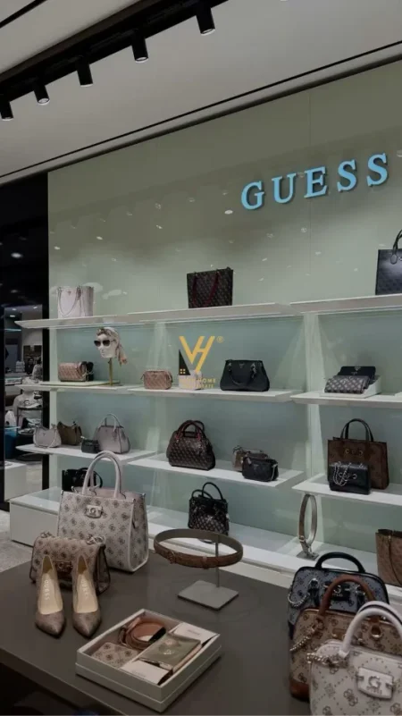 Tirane, jepet me qera dyqan Kati 0, 42 m² 2.600 € (MYSLYM SHYRI)