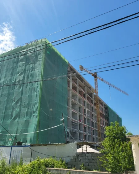 Tirane, shitet apartament 2+1+Ballkon Kati 2, 116 m² 180.000 € (Bulevardi i Ri)