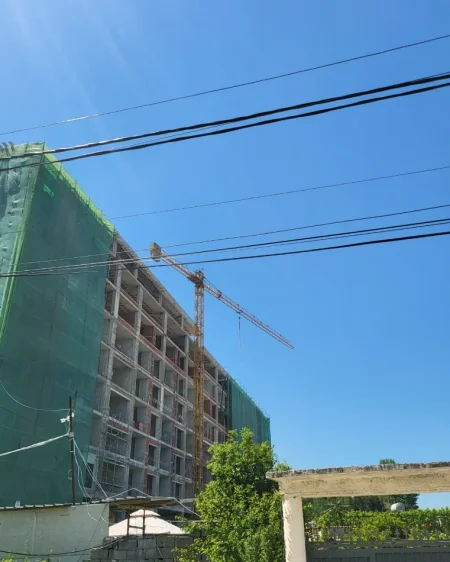 Tirane, shitet apartament 2+1+Ballkon Kati 2, 116 m² 180.000 € (Bulevardi i Ri)