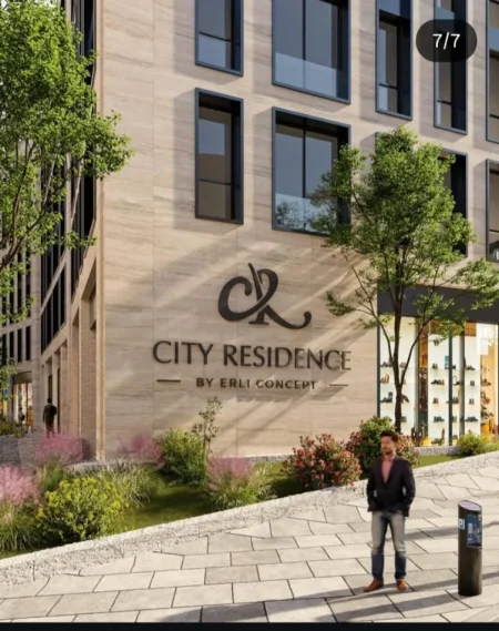 Tirane, shitet apartament 2+1+Ballkon Kati 2, 116 m² 180.000 € (Bulevardi i Ri)