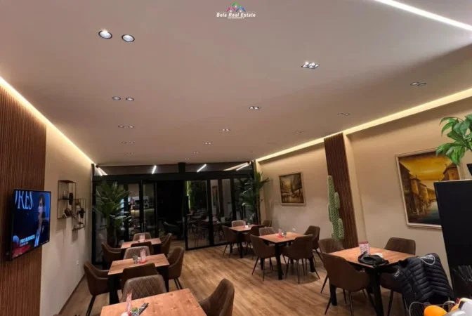 Tirane, jepet me qera lokal Kati 0, 120 m² 1.600 € (Liqeni i thate)