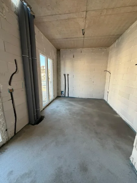 Tirane, shitet Vile 3 Katshe Kati 0, 265 m² 750.000 € (Liqeni i Farkes)