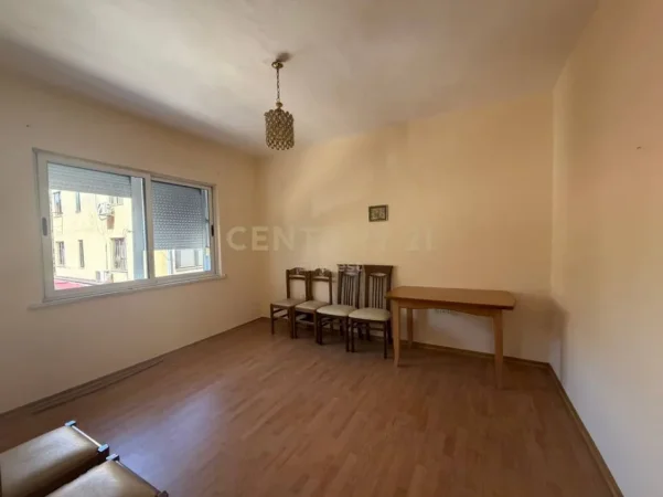 Tirane, shitet apartament 2+1+Ballkon Kati 2, 72 m² 193.000 € (Myslym Shyri)