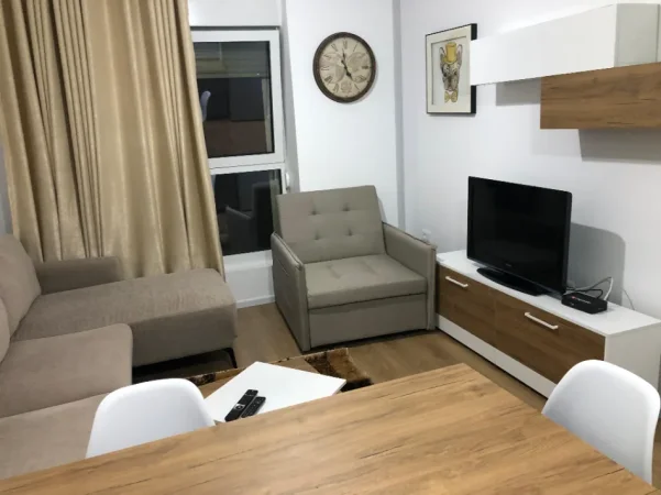 Tirane, jepet me qera apartament 1+1 Kati 6, 54 m² 420 € (Ali Demi)