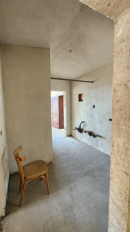 shitet , 480 m² 350.000.000 €