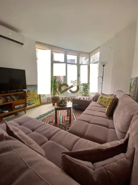 Tirane, shitet apartament 2+1+Ballkon Kati 3, 116 m² 165.000 € (yzberisht)