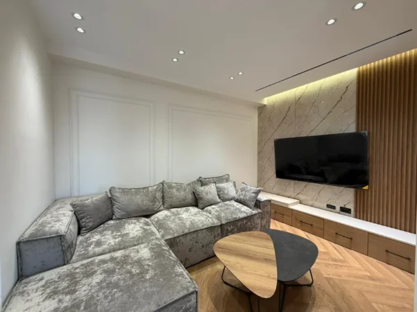 Tirane, shitet apartament 2+1 Kati 7, 101 m² 240.000 € (Delijorgji)