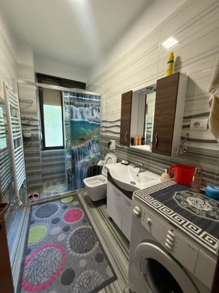Tirane, shitet apartament 2+1 Kati 2, 65 m² (VASIL SHANTO)