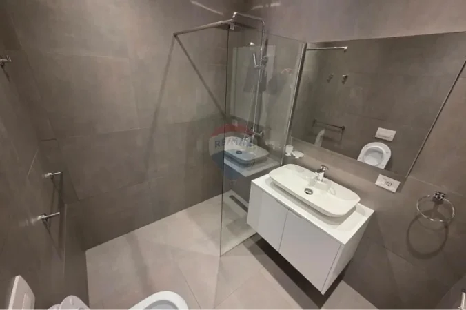 Shqiperi, jepet me qera apartament 1+1 , 70 m² 1.000 € (kompleksi delijorgji)