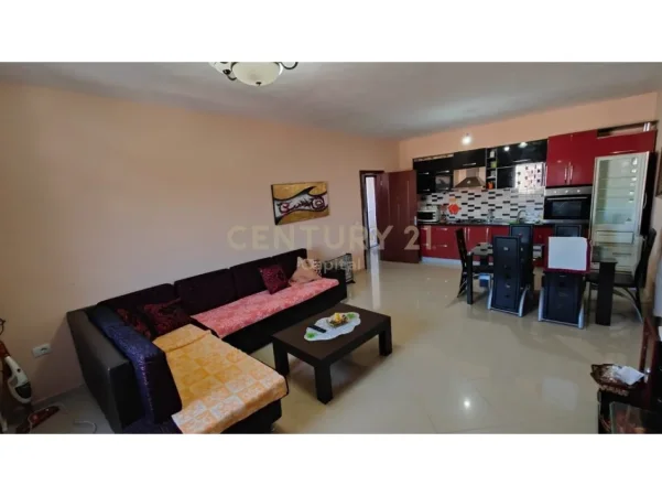 Tirane, shitet apartament 2+1+Ballkon Kati 7, 100 m² 140.000 € (Astiri)