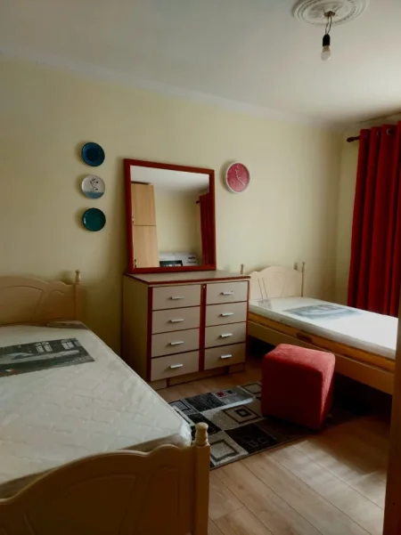 🔥Jepet me qera apartament 1+1 ne katin 5 me ashensor , 450 €  ne Ali Dem🔥