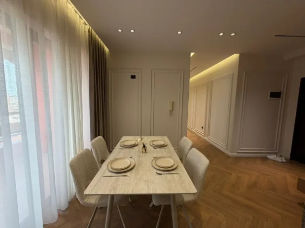Tirane, shitet apartament 2+1 Kati 7, 101 m² 240.000 € (PERBALLE DELIORGJIT)
