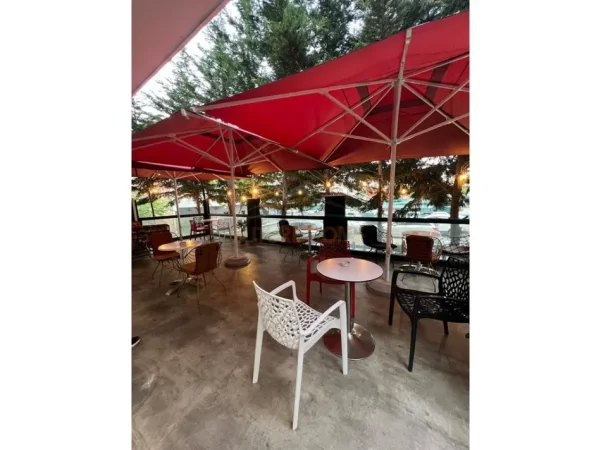 Tirane, shitet ambjent biznesi Kati 0, 143 m² 235.000 € (UNAZA E RE)