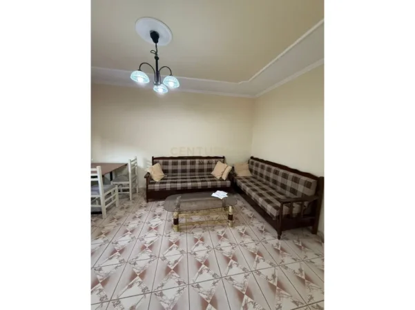 Tirane, shitet apartament 1+1 Kati 2, 58 m² 122.000 € (Irfan Tormini)
