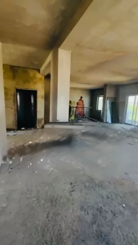 Tirane, shitet apartament+verande | Penthouse 4+1+Ballkon Kati 11, 290 m² 760.000 € (Rruga Elbasanit)