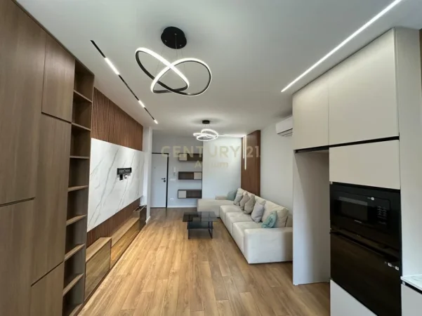 Tirane, shitet apartament 2+1+Ballkon Kati 2, 97 m² 295.000 € (oxhaku)