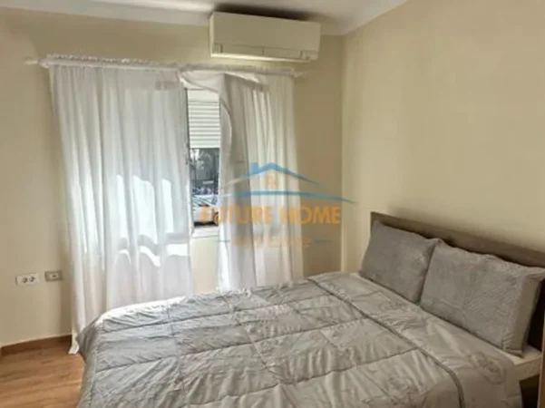 Tirane, shitet apartament 2+1+Ballkon , 96 m² 195.000 € 