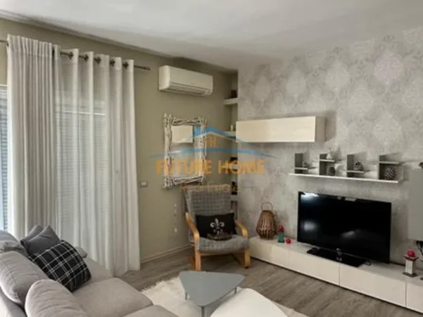Tirane, shitet apartament 2+1+Ballkon Kati 1, 96 m² 195.000 € (Selite)
