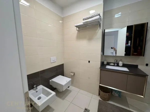 Tirane, shitet apartament 2+1+Ballkon Kati 20, 128 m² 613.000 € (dervish hima)