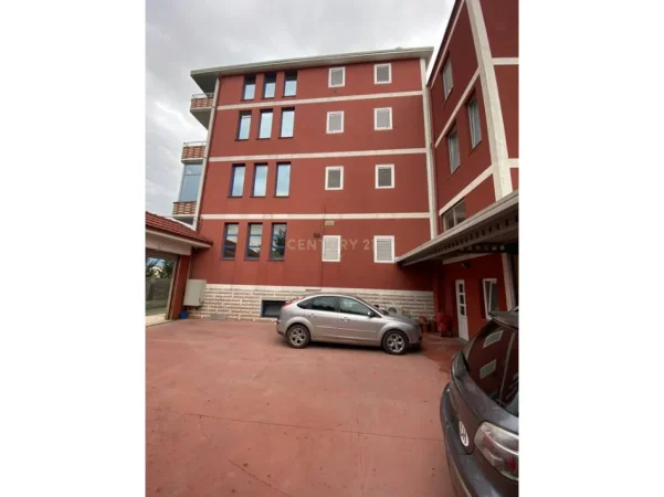 Tirane, shes ambjent biznesi Kati 4, 1.167 m² 699.000 € 