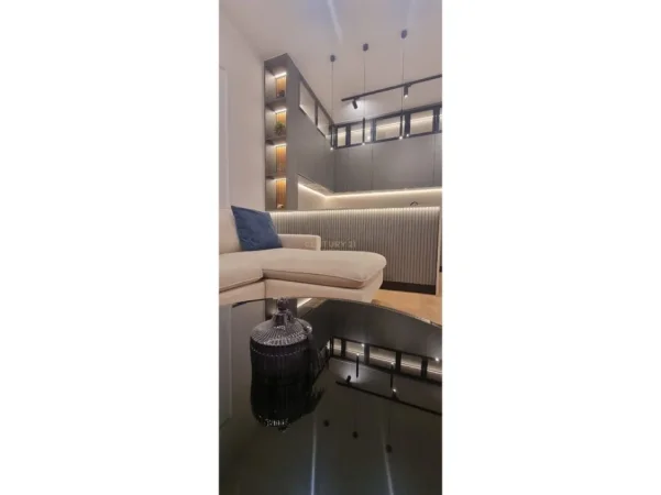 Tirane, jepet me qera apartament 2+1+Aneks+Ballkon Kati 2, 87 m² 1.000 € 