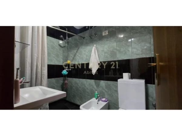 Tirane, shitet apartament 3+1+Ballkon Kati 3, 123 m² 290.000 € (delijorgji)
