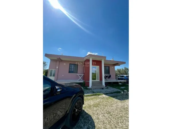 Tirane, shes toke , 4.200 m² 550.000 € 