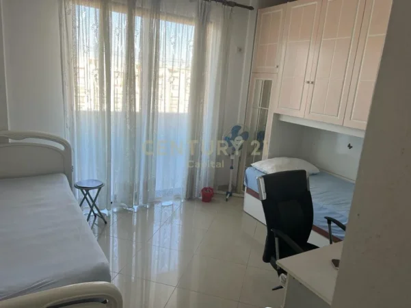 Tirane, shitet apartament Kati 7, 100 m² 140.000 € 