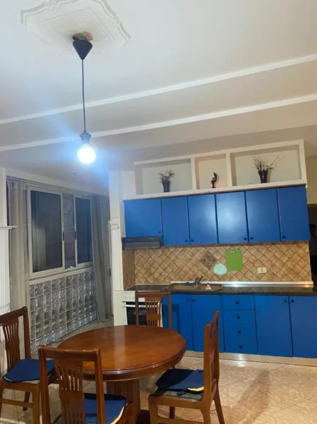 🏠 Jepet me Qira Apartament 2+1 tek  Zogu i Zi per 4 veta   500 eur