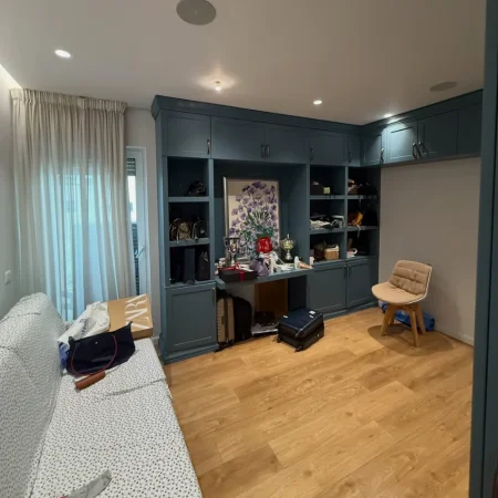 Tirane, shitet apartament 3+1 Kati 6, 163 m² (Rruga e Elbasanit)