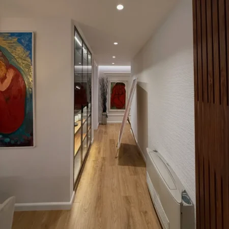 Tirane, shitet apartament 3+1 Kati 6, 163 m² (Rruga e Elbasanit)