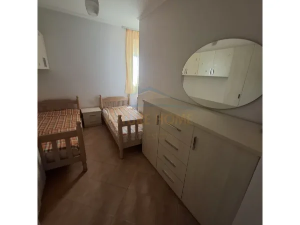 Tirane, jepet me qera apartament 2+1 Kati 7, 87 m² 420 € (Unaza e re)