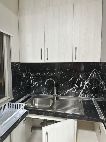 Tirane, jepet me qera apartament 2+1 Kati 7, 80 m² 600 € (Materniteti i ri)