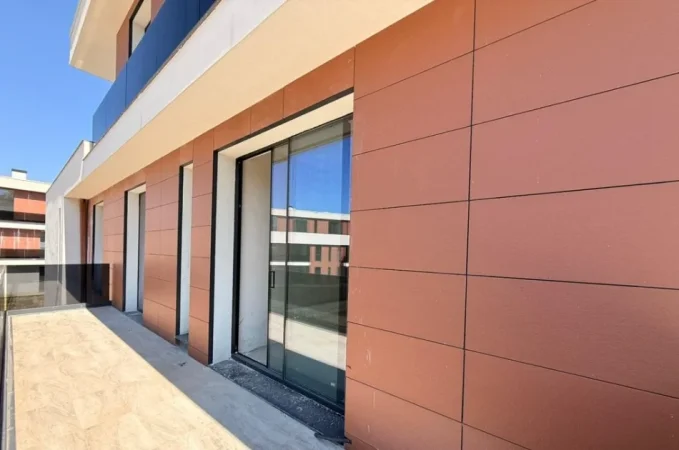 Tirane, shitet apartament 1+1+Ballkon Kati 1, 86 m² (Tulipan Residence) TEG
