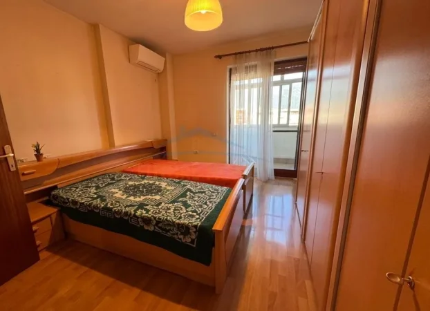 Tirane, shitet apartament 2+1 Kati 8, 104 m² 230.000 € (rruga e barrikada)