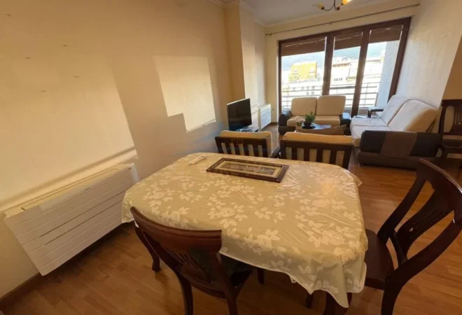 Tirane, shitet apartament 2+1 Kati 8, 104 m² 230.000 € (rruga e barrikada)