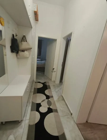 Tirane, shitet apartament 2+1 Kati 3, 82 m² 128.000 € (FRESK)