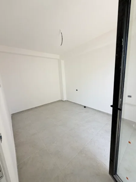 Durres, shitet apartament 1+1+Ballkon , 53 m² 67.000 € 