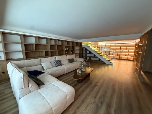 Tirane, jepet me qera Vile 3+1+Aneks+Ballkon Kati 3, 350 m² 3.500 € (Long Hill Residences)