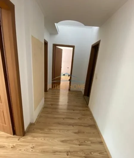 Tirane, shitet apartament 2+1 Kati 3, 104 m² 200.000 € (rruges Idriz Dollaku,)
