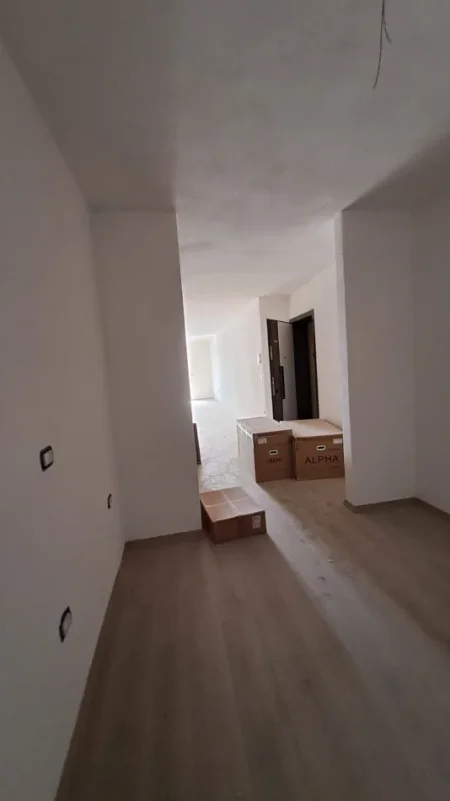 Shqiperi, shitet apartament 2+1+Ballkon Kati 10, 122 m² 192.700 € (Fusha e Aviacionit)