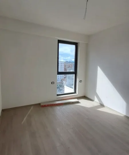 Shqiperi, shitet apartament 2+1+Ballkon Kati 10, 122 m² 192.700 € (Fusha e Aviacionit)