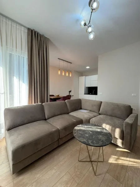 Tirane, jepet me qera apartament 2+1 Kati 4, 90 m² 1.500 € (RRUGA E KOSOVAREVE)