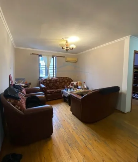 Tirane, shitet apartament 2+1 Kati 6, 61 m² 125.000 € (rruga e barrikada)