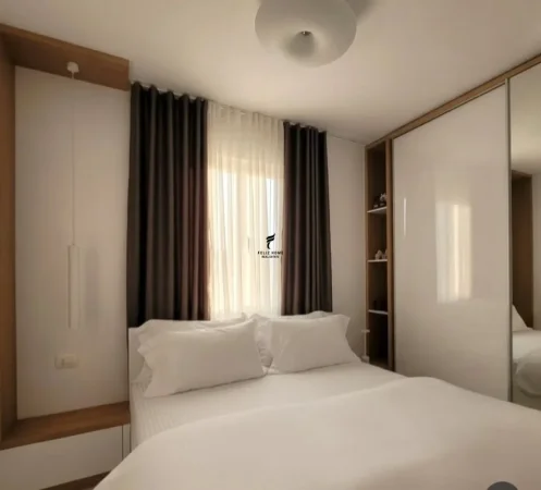 Tirane, jepet me qera apartament 1+1 Kati 2, 52 m² 670 € (BLLOK)