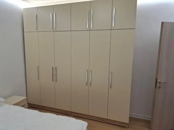 Tirane, jepet me qera apartament 1+1 Kati 3, 60 m² 550 € (Stacioni I Trenit)