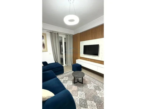 Shqiperi, shitet apartament Kati 7, 60 m² 115.000 € (unaza e re)