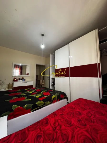 Tirane, jepet me qera apartament 1+1 Kati 4, 50 m² 400 € (ASTIR)